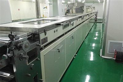 كيف تعمل عجلة الشريط؟